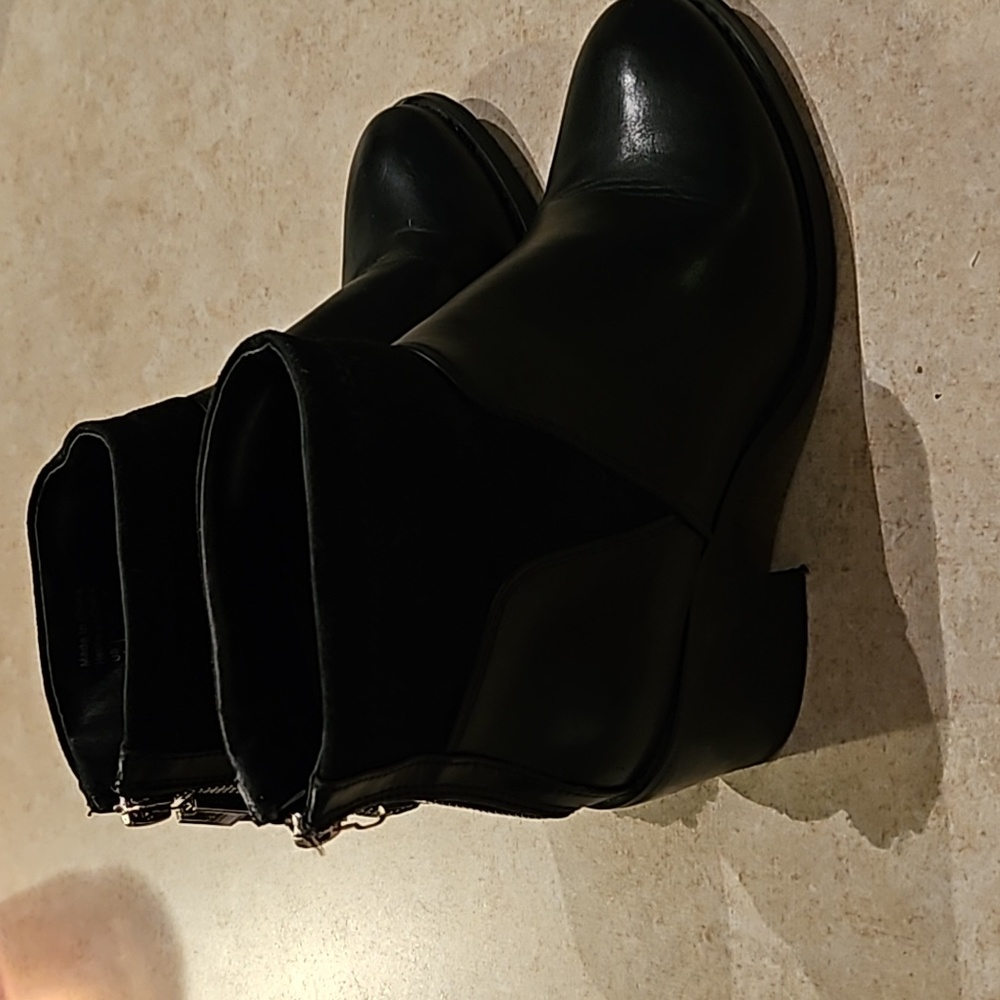 Call it Spring Booties - Picture 4 of 4